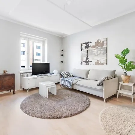 דירה Wehost Spacious Studio Near Metro Kallio