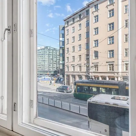 Wehost Spacious Studio Near Metro Kallio * Helsingfors